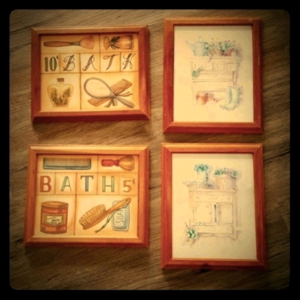 HP-Four Hanging Frames - Picture 2 of 6